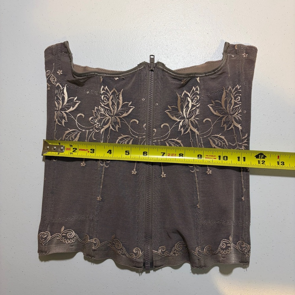Retro Grey Sheer Mesh Lace Floral Girdle Waist Training Corset Zipper size small - Picture 8 of 9